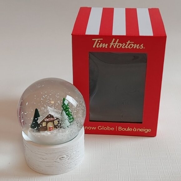 2022 Tim Hortons Snow Globe BNIP - Picture 1 of 11